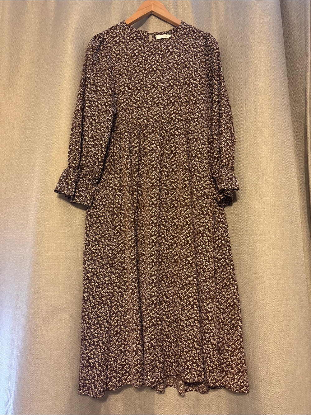 Floral Long Sleeve Max Dress in Brown